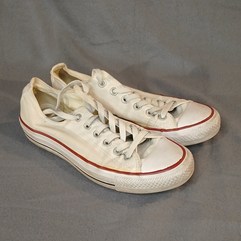 Converse Shoes Chuck Taylor All Star Classic Low Top Size 6 Men's, 8 Women's